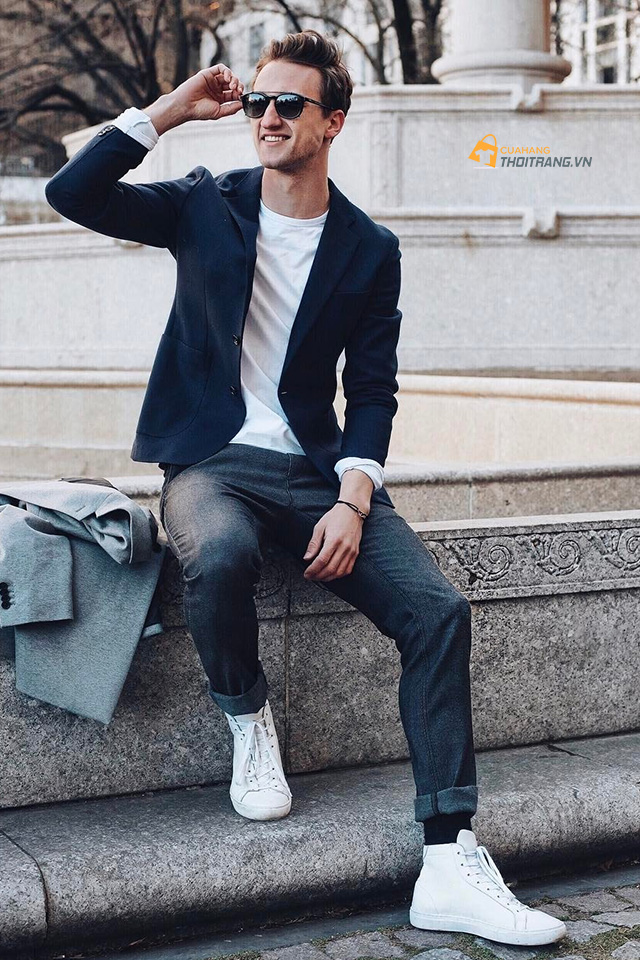 Quần chinos phối áo blazer